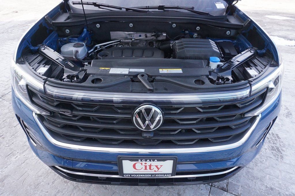 2025 Volkswagen Atlas 2.0T SEL Premium R-Line