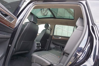 2024 Volkswagen Atlas 2.0T SEL Premium R-Line