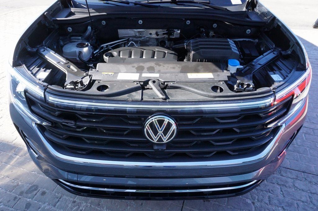 2025 Volkswagen Atlas 2.0T SEL Premium R-Line