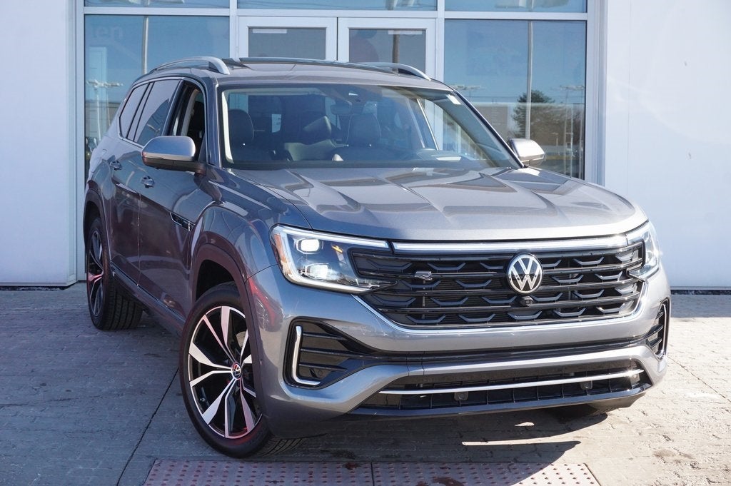 2025 Volkswagen Atlas 2.0T SEL Premium R-Line