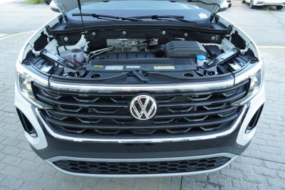 2026 Volkswagen Atlas Cross Sport SE w/Technology