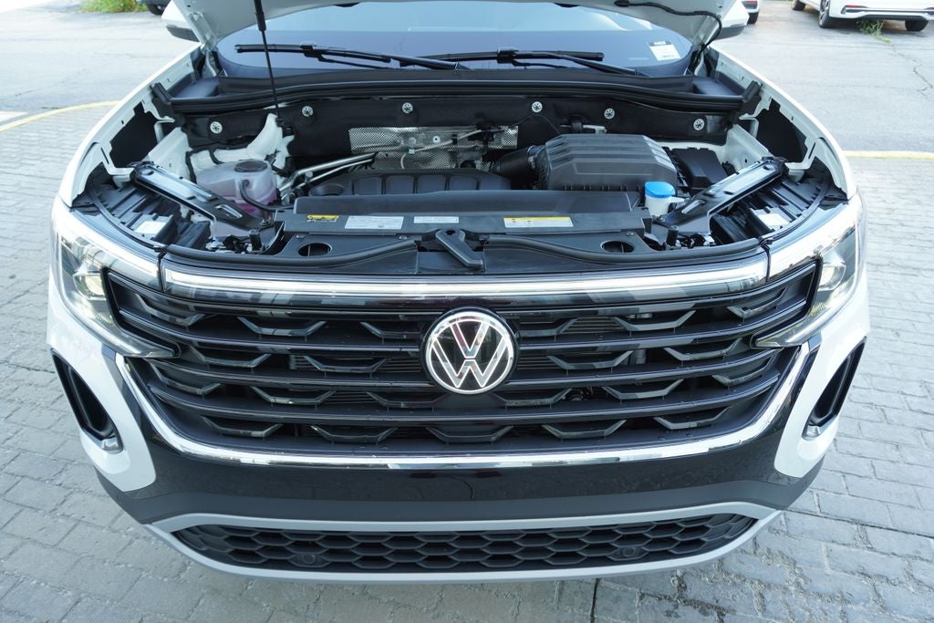 2026 Volkswagen Atlas Cross Sport SE w/Technology