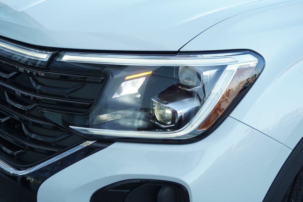 2026 Volkswagen Atlas Cross Sport SE w/Technology