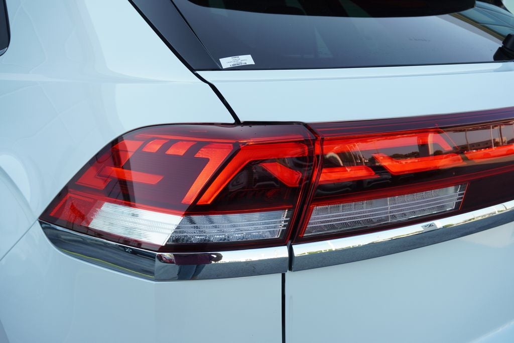 2026 Volkswagen Atlas Cross Sport SE w/Technology