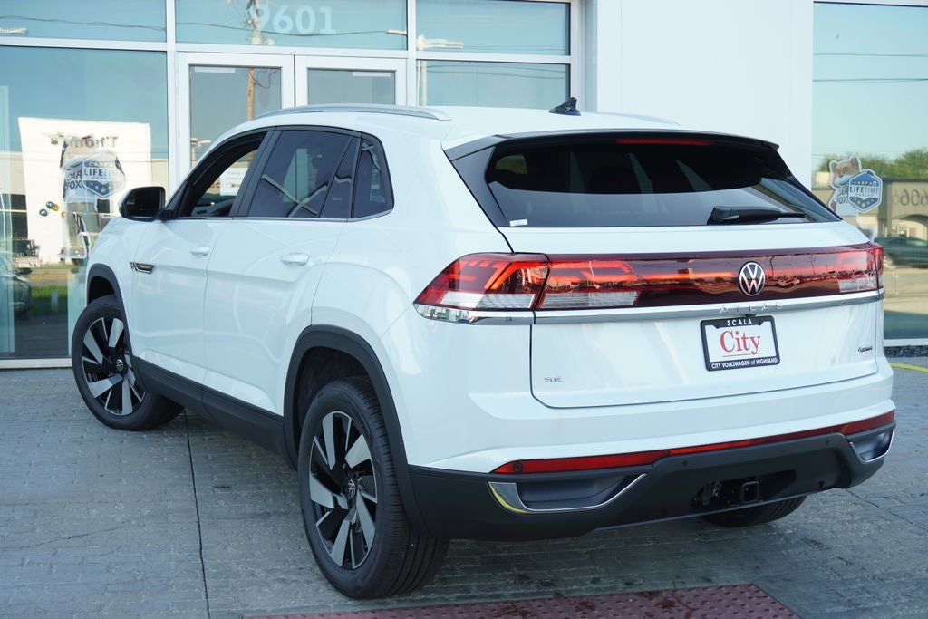2026 Volkswagen Atlas Cross Sport SE w/Technology