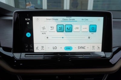 2026 Volkswagen Atlas Cross Sport SE w/Technology