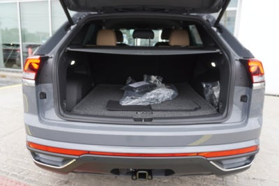 2026 Volkswagen Atlas Cross Sport SE w/Technology