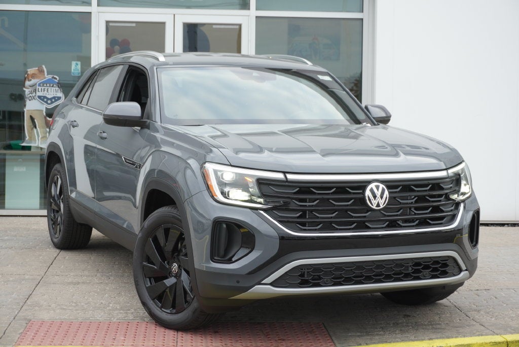 2026 Volkswagen Atlas Cross Sport SE w/Technology