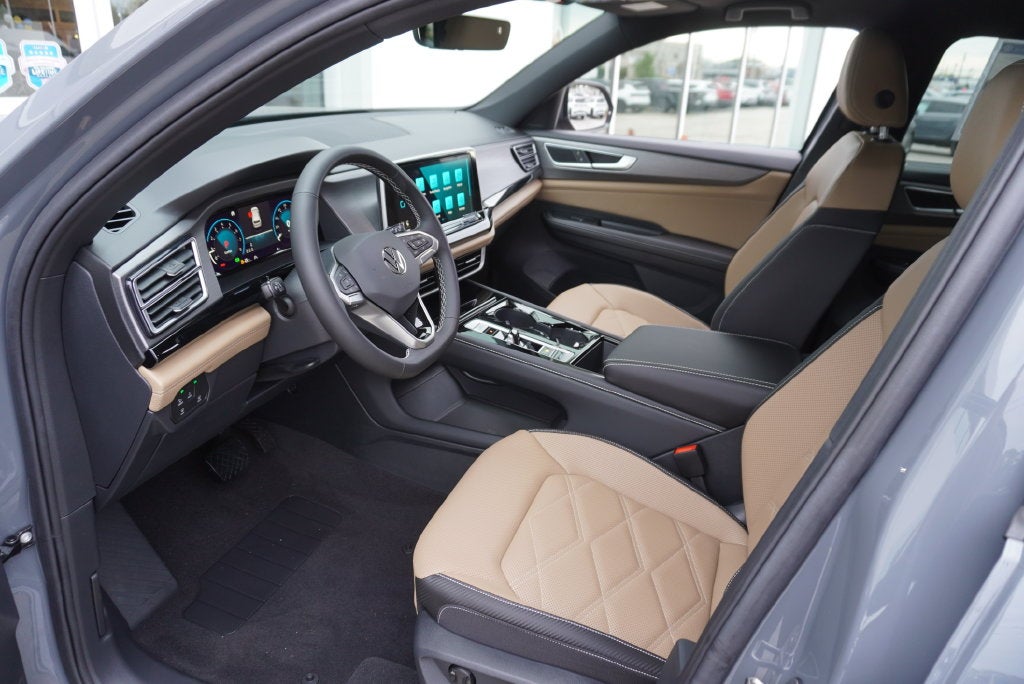 2026 Volkswagen Atlas Cross Sport SE w/Technology