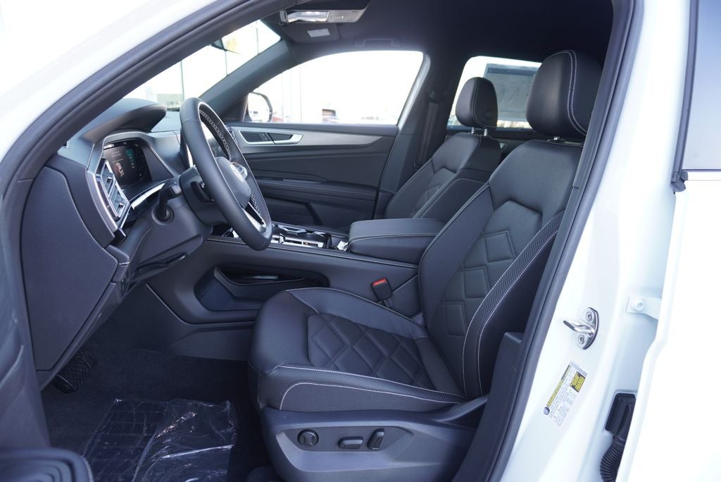 2026 Volkswagen Atlas Cross Sport SE w/Technology