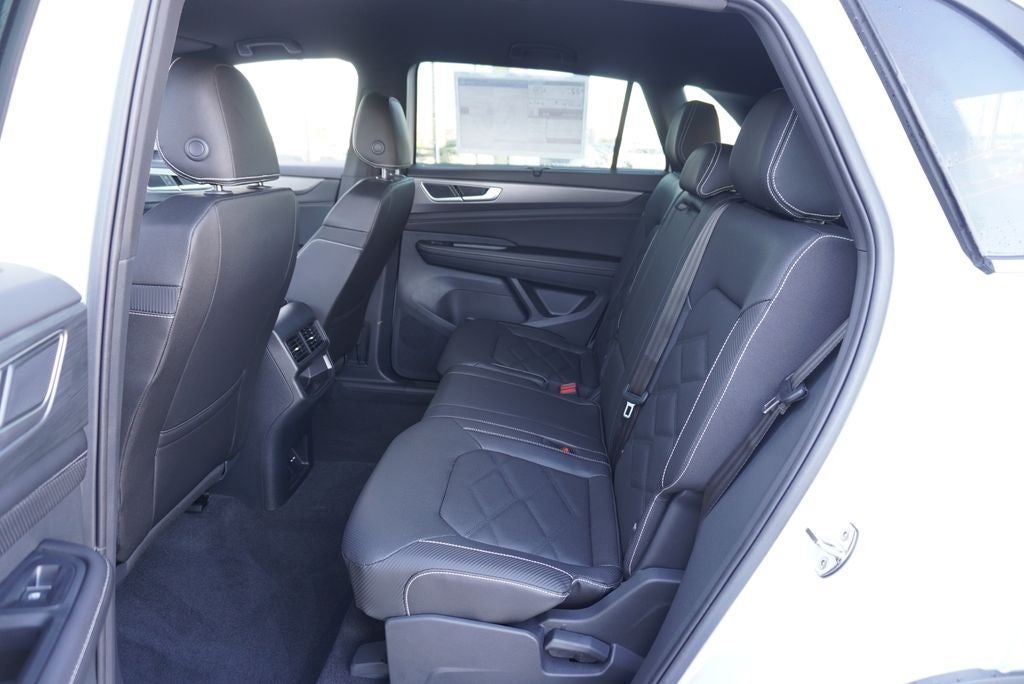 2026 Volkswagen Atlas Cross Sport SE w/Technology