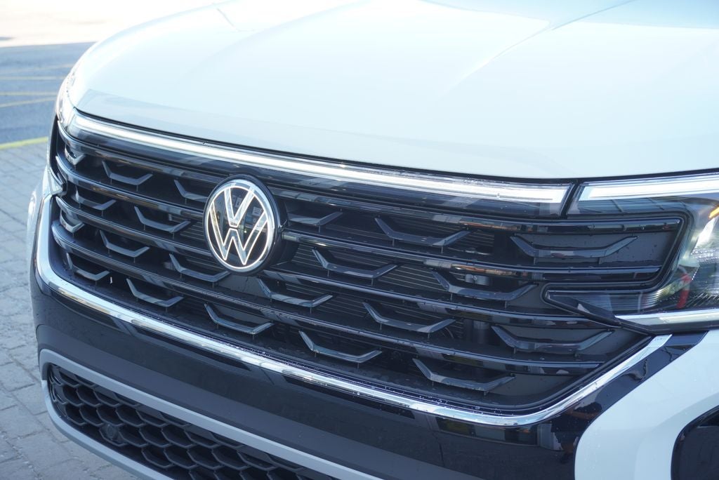 2026 Volkswagen Atlas Cross Sport SE w/Technology