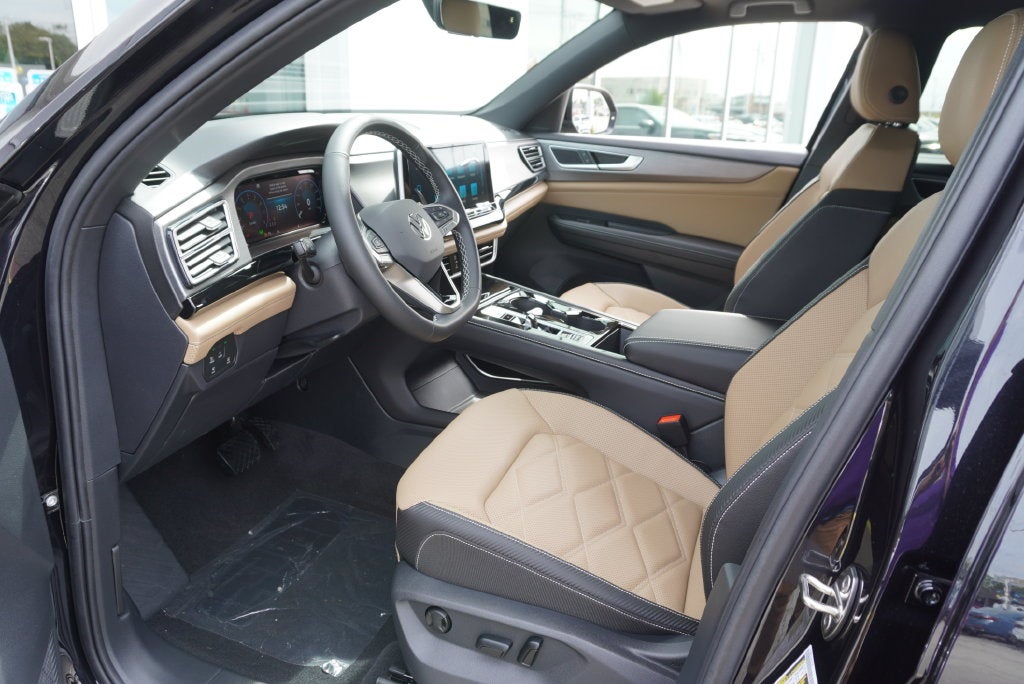 2026 Volkswagen Atlas Cross Sport SE w/Technology