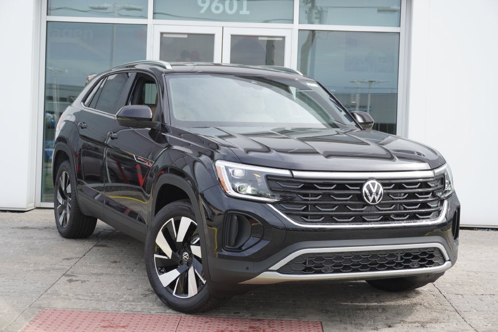 2026 Volkswagen Atlas Cross Sport SE w/Technology
