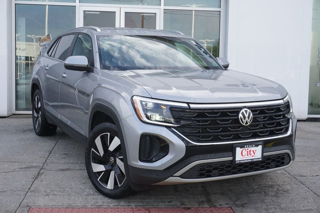 2026 Volkswagen Atlas Cross Sport 2.0T SE w/Technology