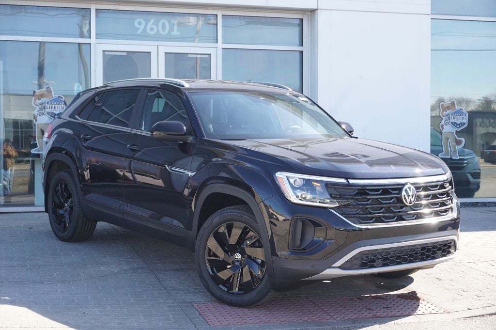 2026 Volkswagen Atlas Cross Sport 2.0T SE w/Technology