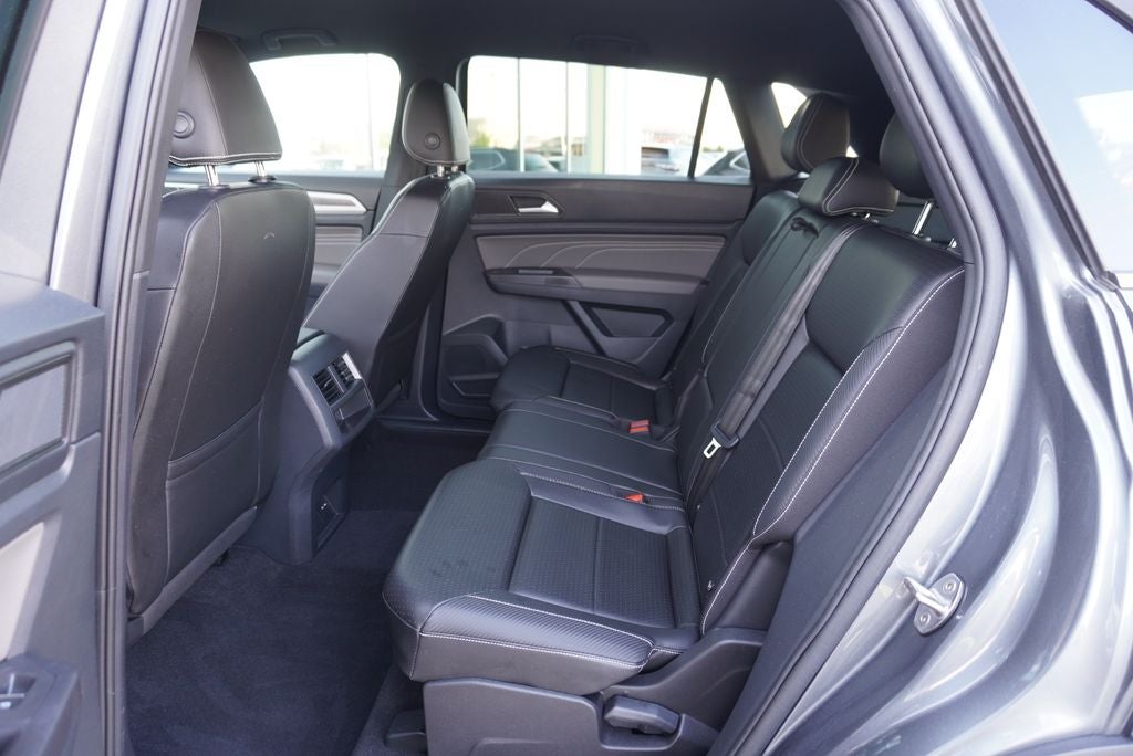 2023 Volkswagen Atlas Cross Sport 2.0T SE w/Technology