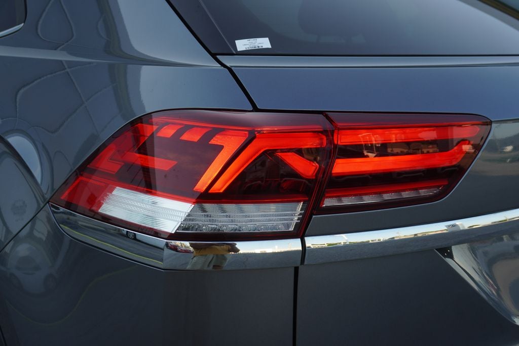 2023 Volkswagen Atlas Cross Sport 2.0T SE w/Technology