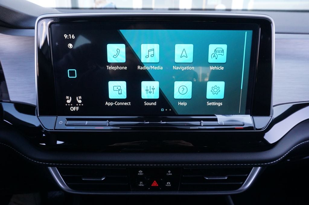 2026 Volkswagen Atlas Cross Sport 2.0T SE w/Technology