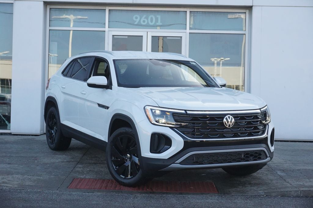 2026 Volkswagen Atlas Cross Sport 2.0T SE w/Technology