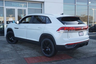 2026 Volkswagen Atlas Cross Sport 2.0T SE w/Technology