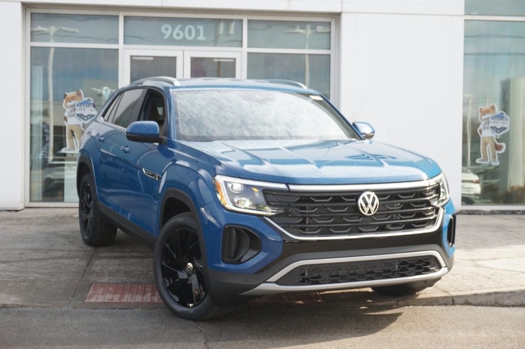 2026 Volkswagen Atlas Cross Sport 2.0T SE w/Technology