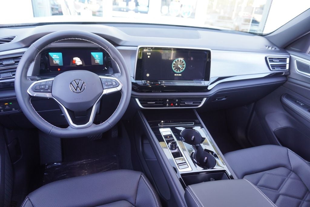 2026 Volkswagen Atlas Cross Sport SE w/Technology