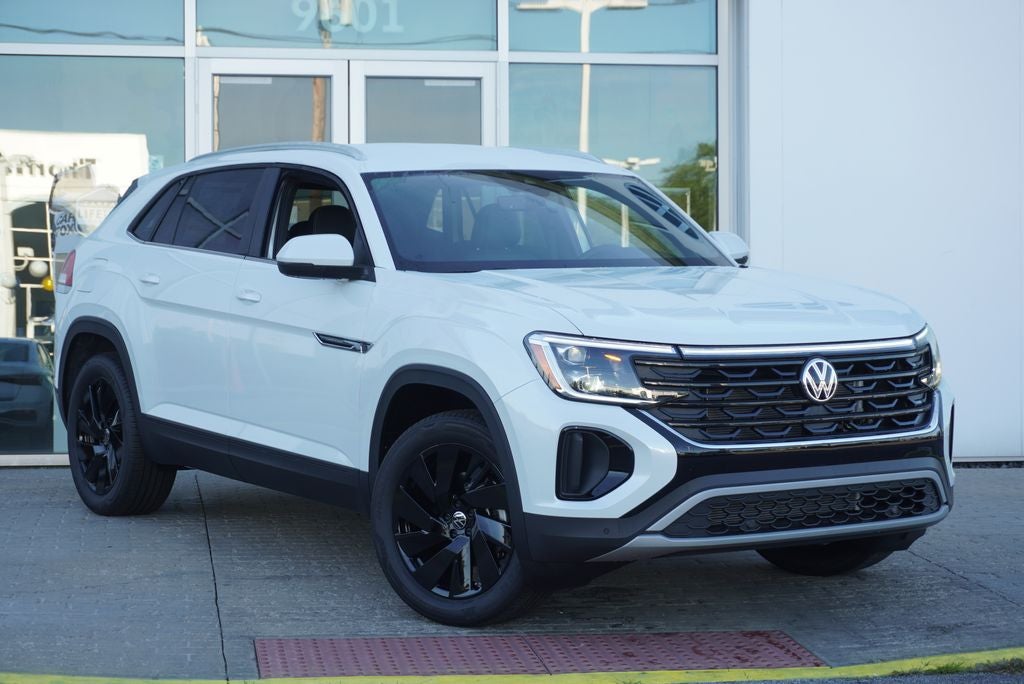 2026 Volkswagen Atlas Cross Sport SE w/Technology