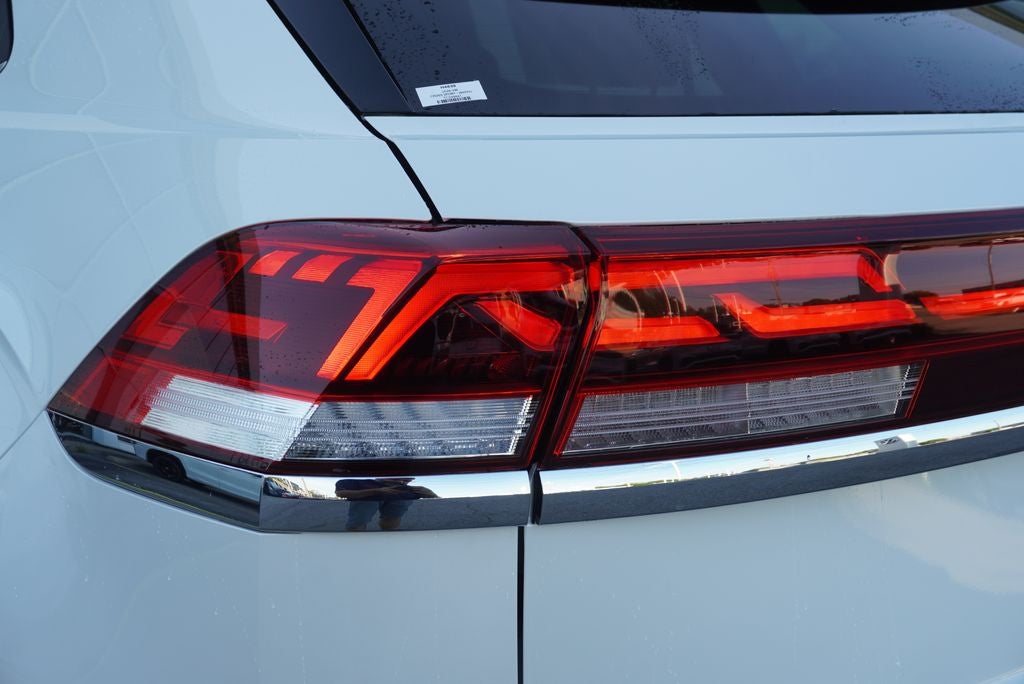 2026 Volkswagen Atlas Cross Sport SE w/Technology