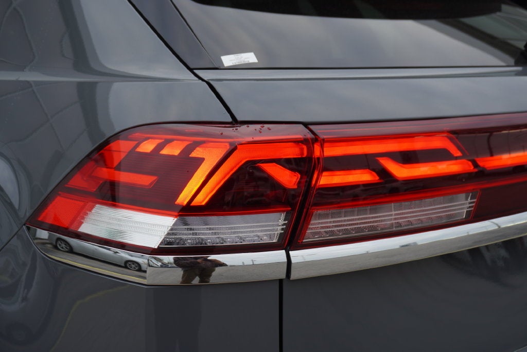 2026 Volkswagen Atlas Cross Sport SE w/Technology