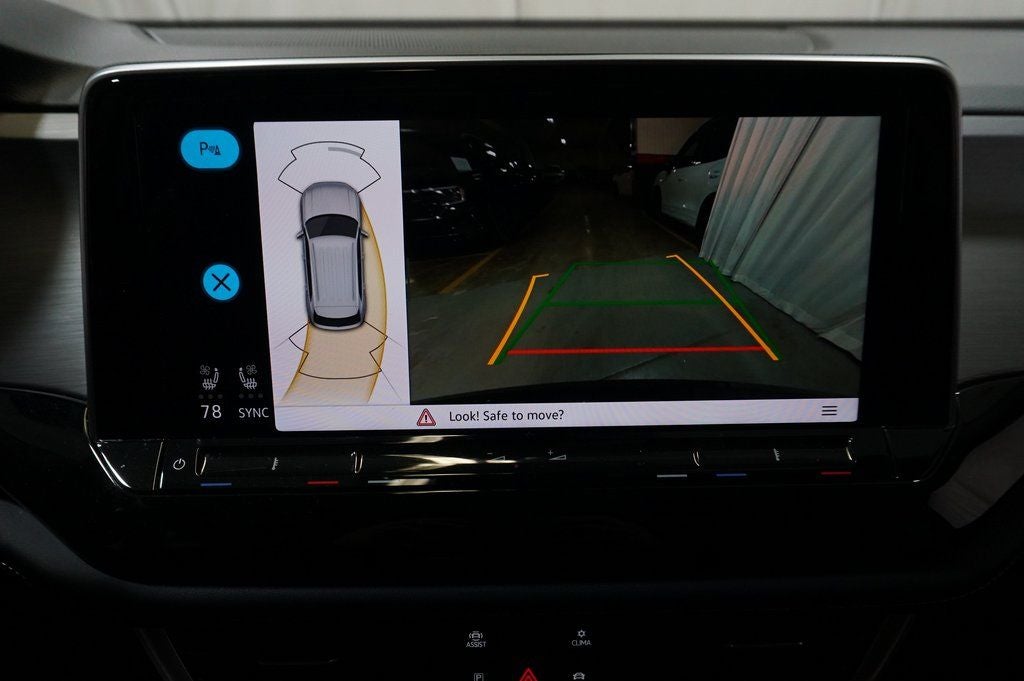 2025 Volkswagen Atlas Cross Sport 2.0T SE w/Technology