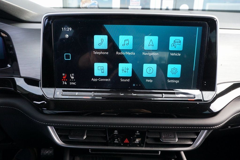 2025 Volkswagen Atlas Cross Sport 2.0T SE w/Technology