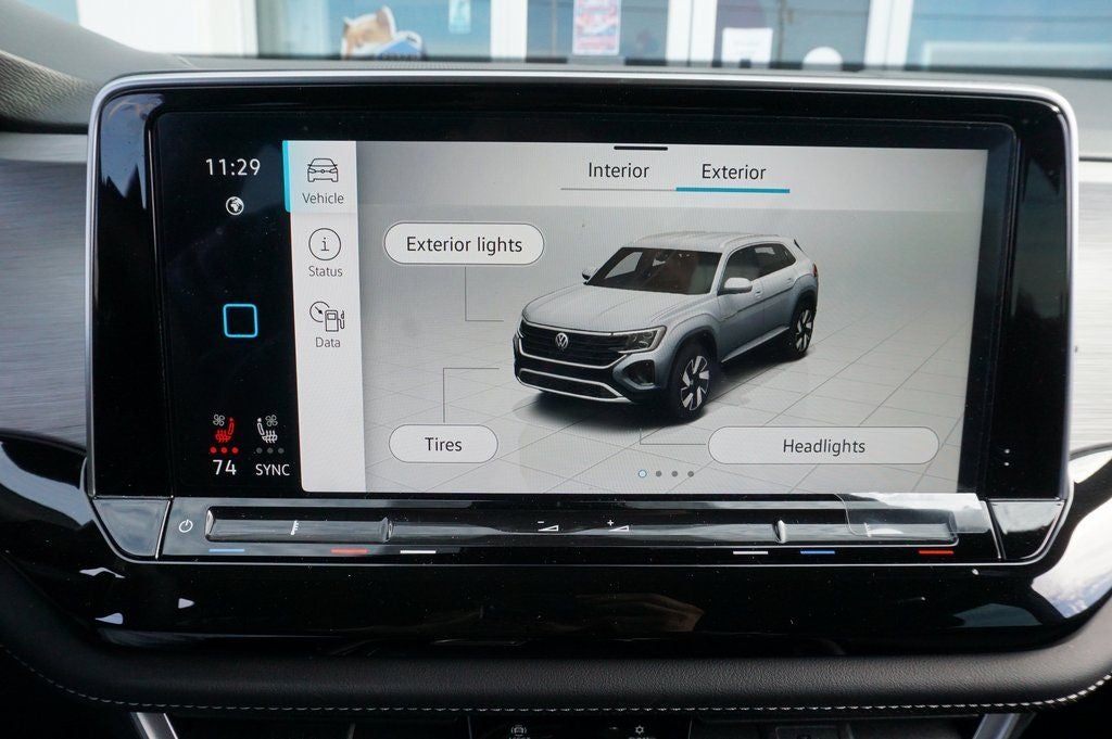 2025 Volkswagen Atlas Cross Sport 2.0T SE w/Technology