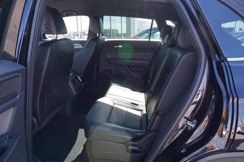 2022 Volkswagen Atlas Cross Sport 3.6L V6 SE w/Technology