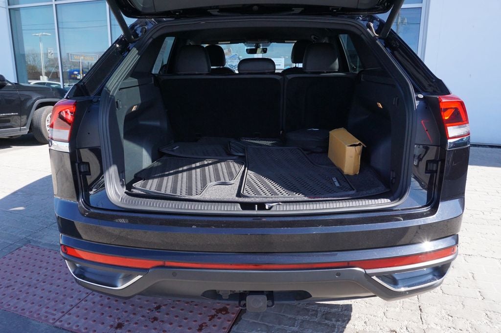 2022 Volkswagen Atlas Cross Sport 3.6L V6 SE w/Technology