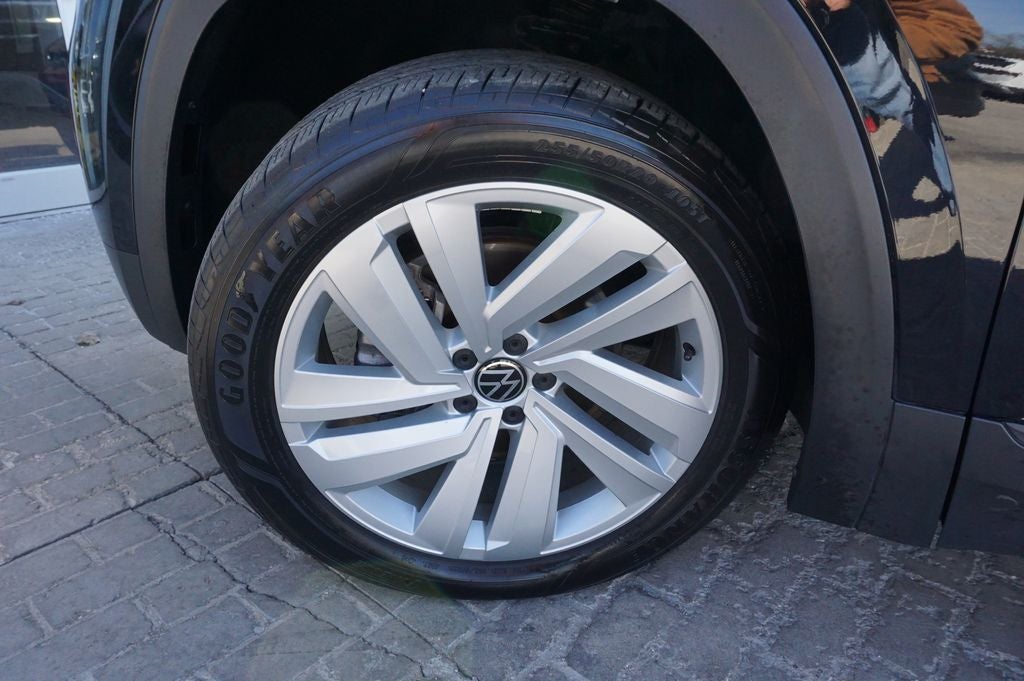 2022 Volkswagen Atlas Cross Sport 3.6L V6 SE w/Technology