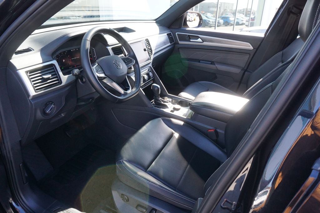 2022 Volkswagen Atlas Cross Sport 3.6L V6 SE w/Technology