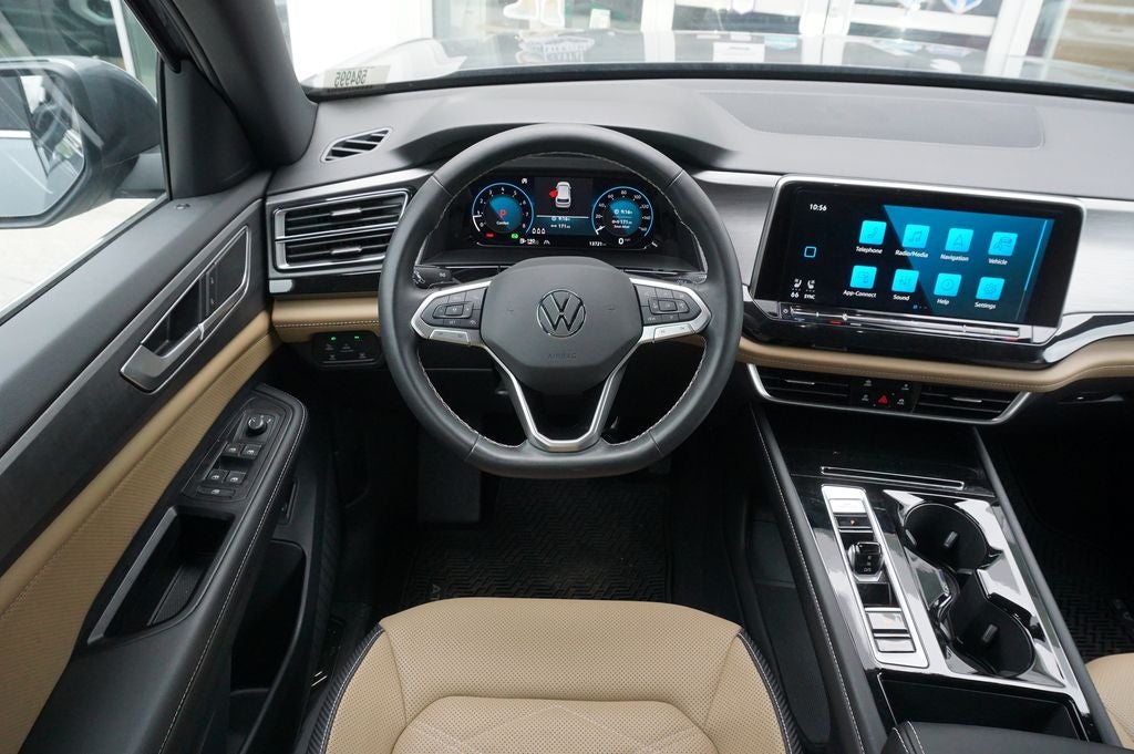 2025 Volkswagen Atlas Cross Sport 2.0T SE w/Technology