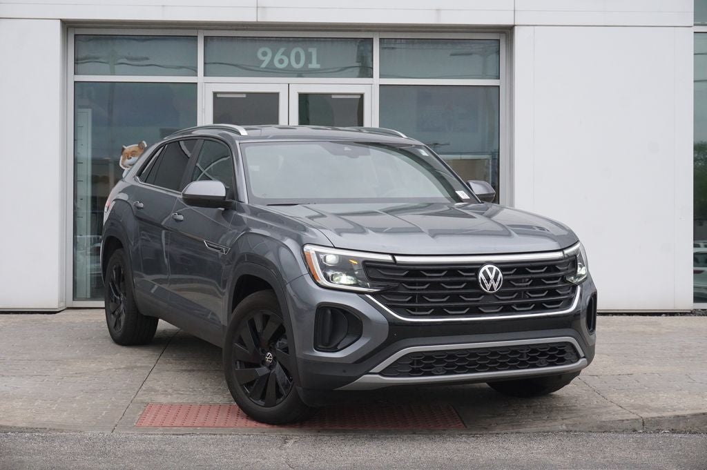 2025 Volkswagen Atlas Cross Sport 2.0T SE w/Technology