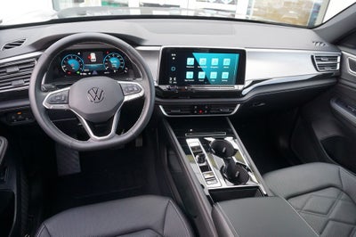 2025 Volkswagen Atlas Cross Sport 2.0T SE w/Technology