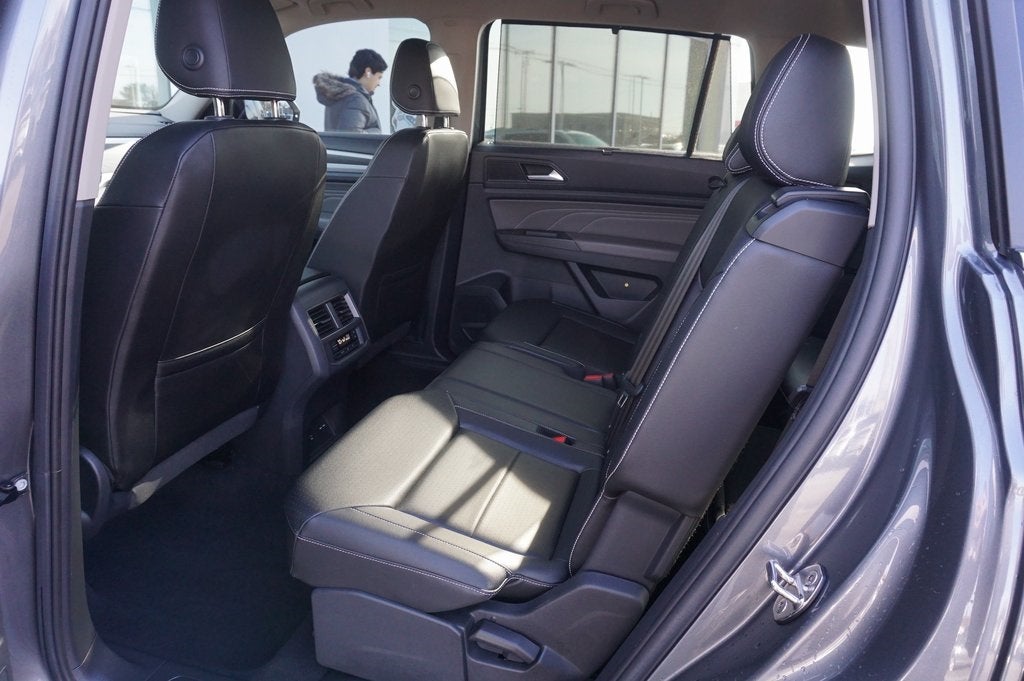 2023 Volkswagen Atlas 2.0T SE w/Technology