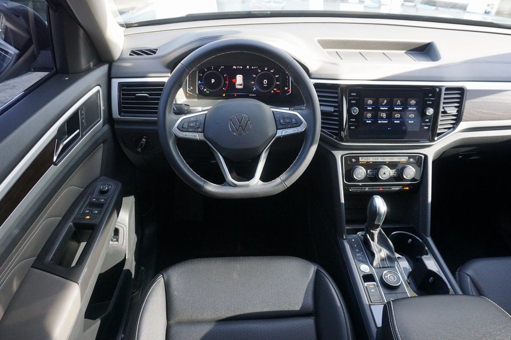 2023 Volkswagen Atlas 2.0T SE w/Technology