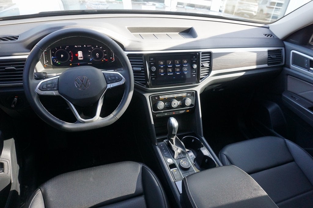 2023 Volkswagen Atlas 2.0T SE w/Technology