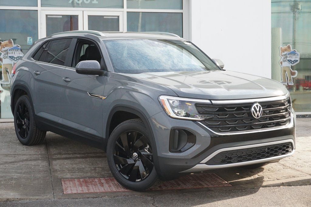 2026 Volkswagen Atlas Cross Sport 2.0T SE w/Technology
