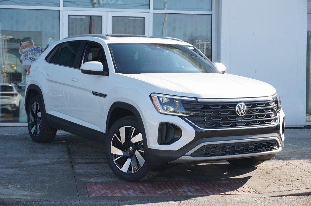 2026 Volkswagen Atlas Cross Sport 2.0T SE w/Technology