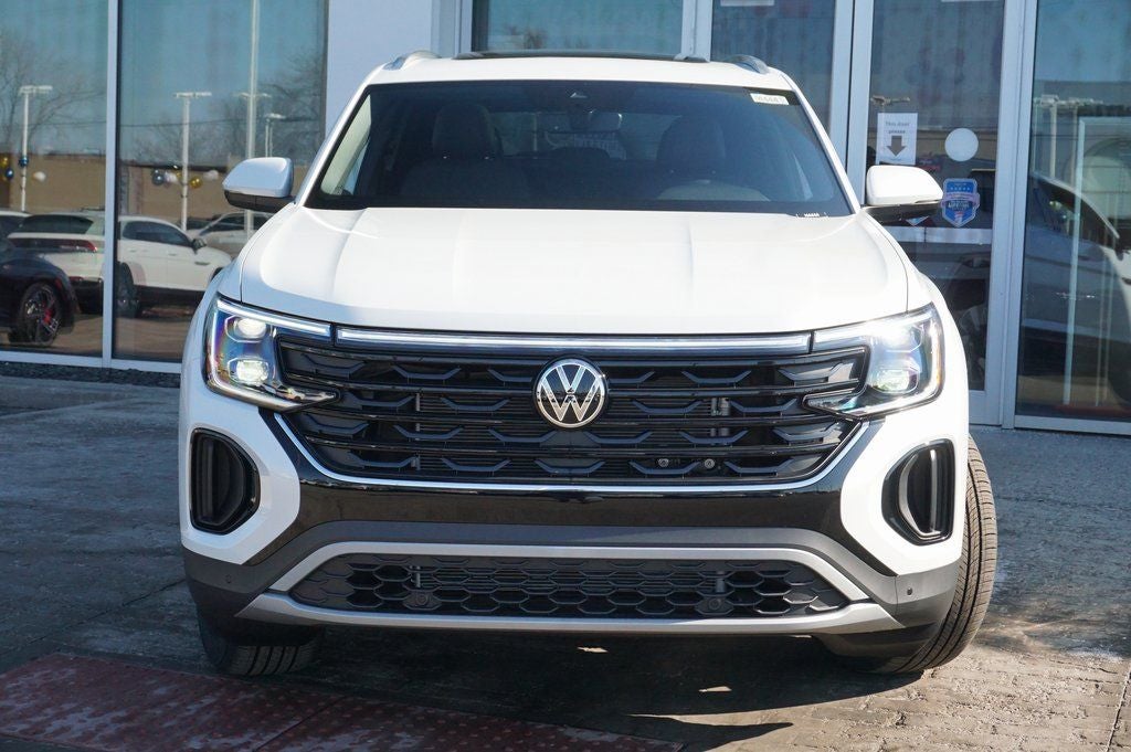2026 Volkswagen Atlas Cross Sport 2.0T SE w/Technology