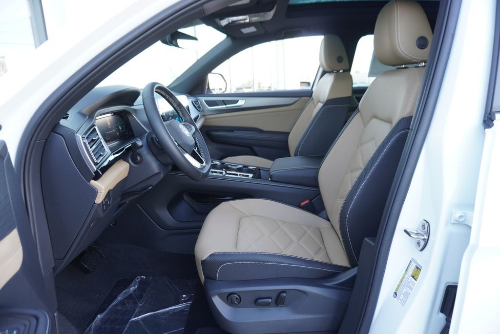 2026 Volkswagen Atlas Cross Sport SE w/Technology