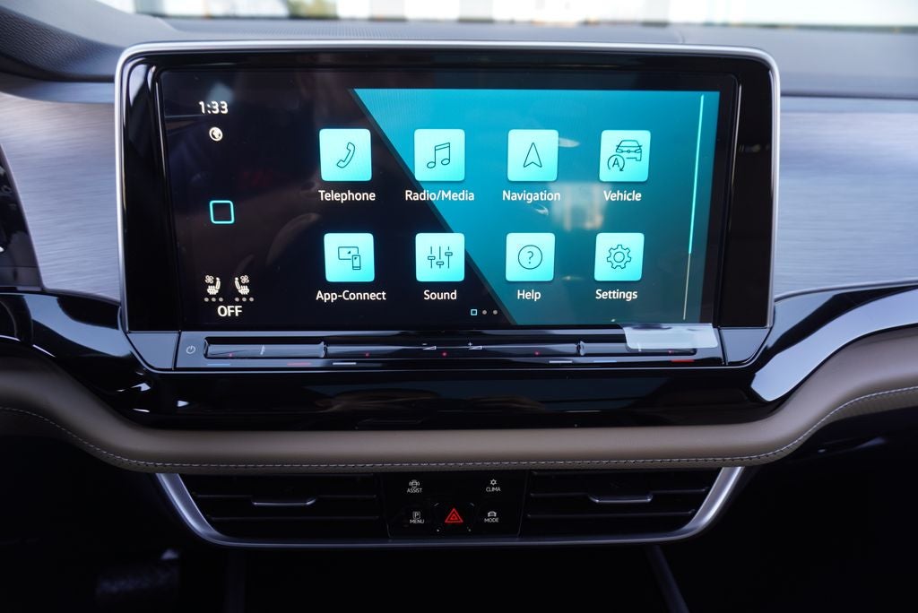 2026 Volkswagen Atlas Cross Sport SE w/Technology