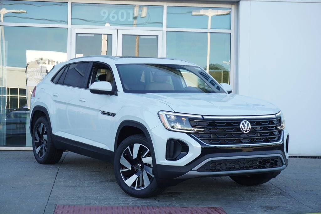 2026 Volkswagen Atlas Cross Sport SE w/Technology