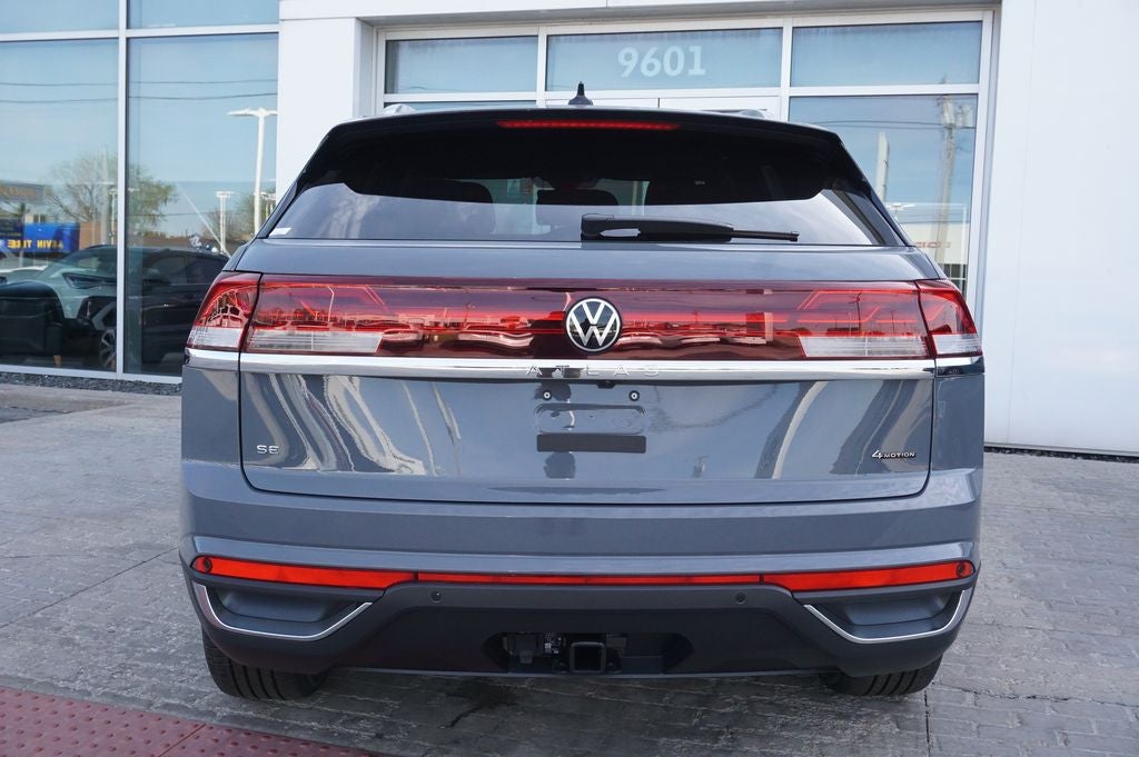 2026 Volkswagen Atlas Cross Sport 2.0T SE w/Technology
